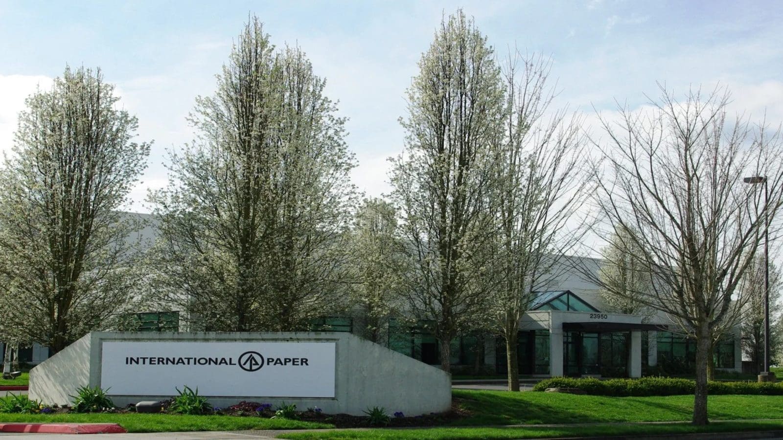 Thumbnail for International Paper to divest five corrugated plants in Europe amid regulatory commitments