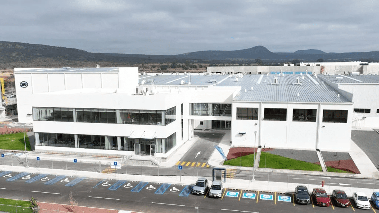 Thumbnail for Amcor teams up with snack producer for recyclable packaging