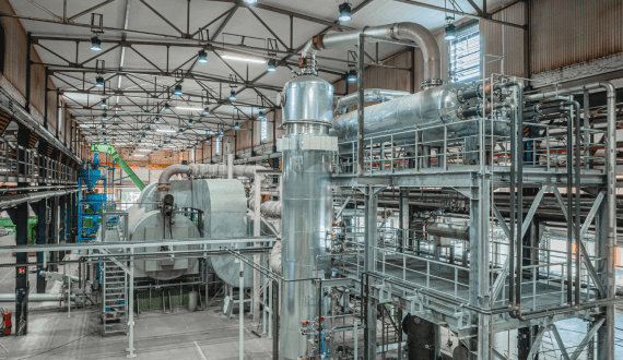 Thumbnail for Qore’s Iowa facility unveils QIRA production for eco-friendly packaging